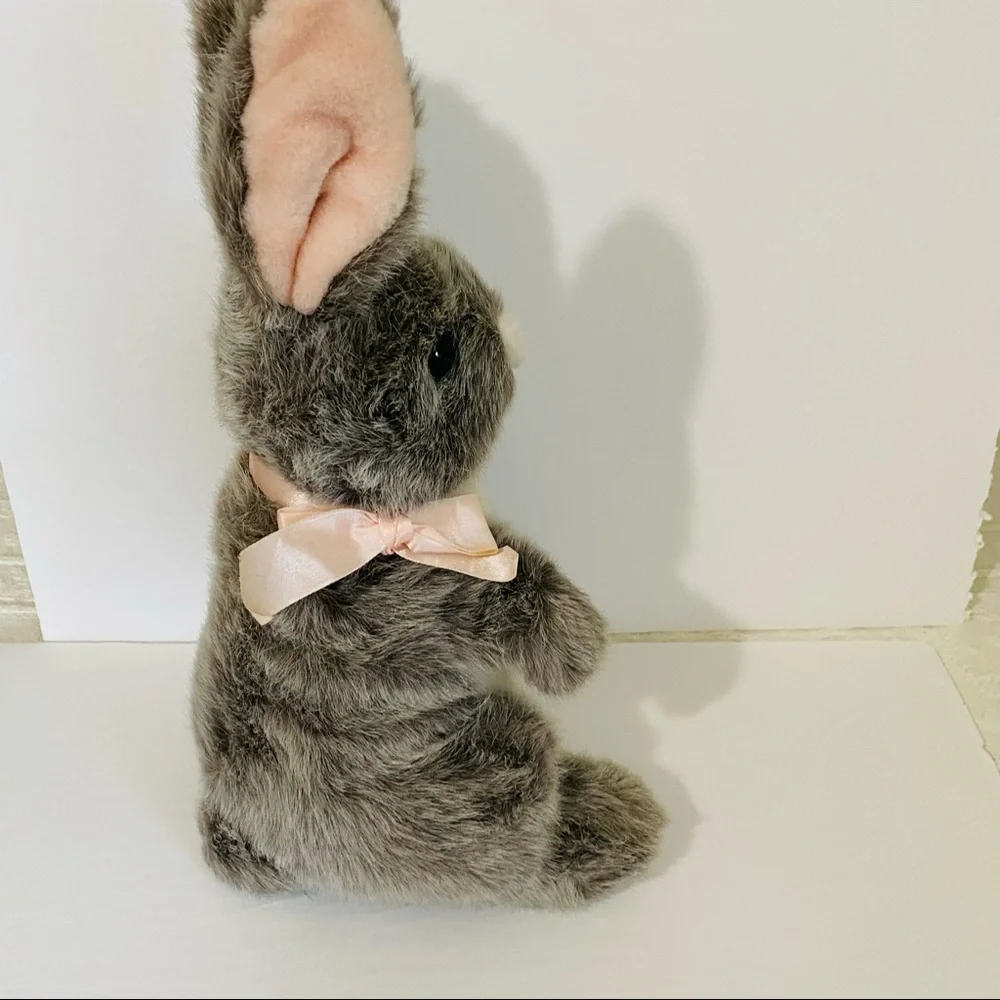 Vintage Commonwealth plush 1988 gray & white bunny rabbit puppet stuffed animal